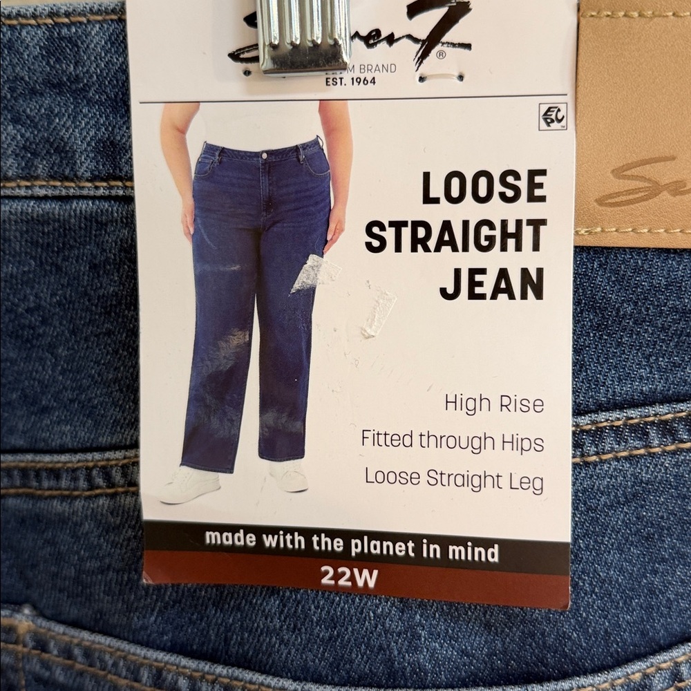 NWT Size 22W Seven7 Loose Straight Jean